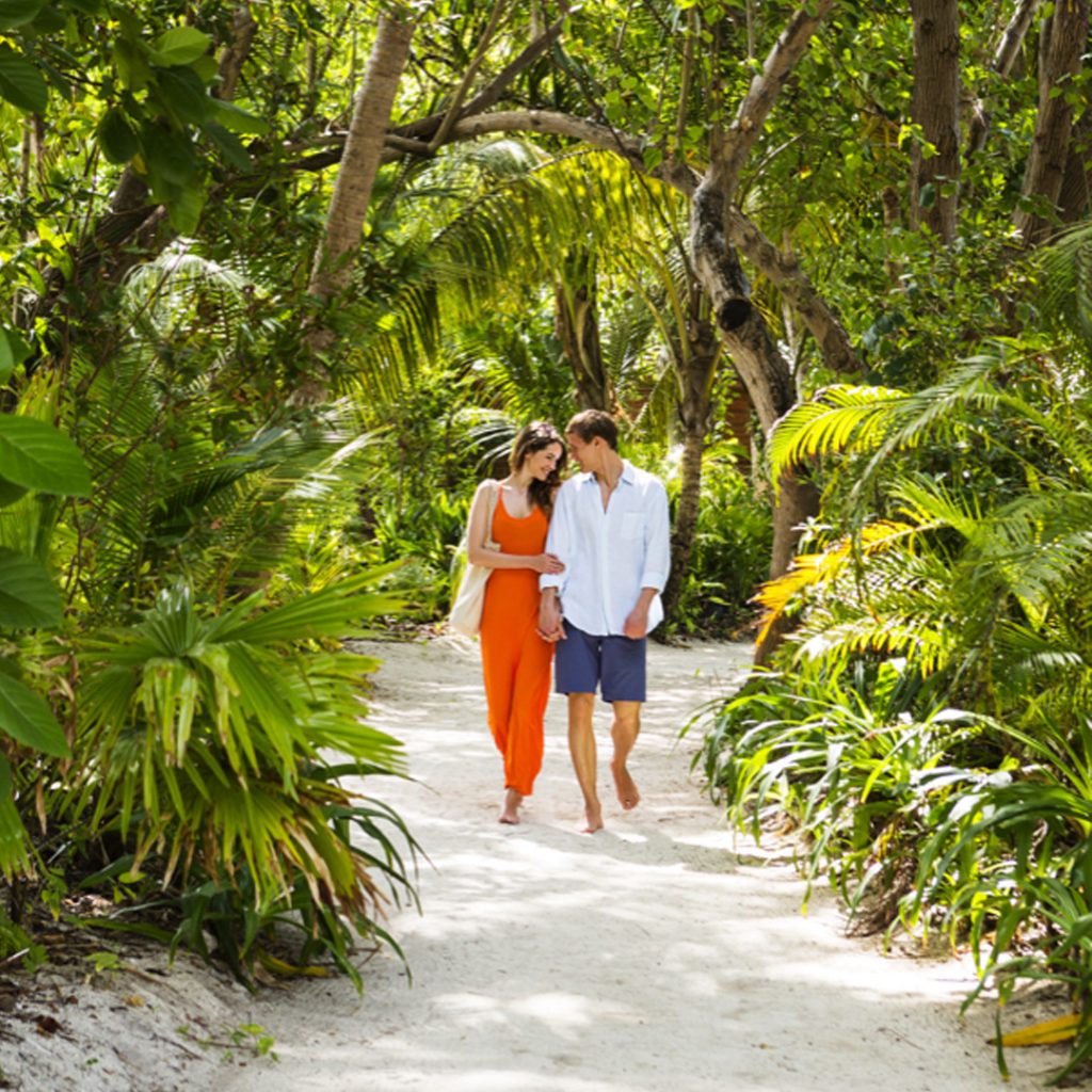 Green paths of Veligandu Maldives