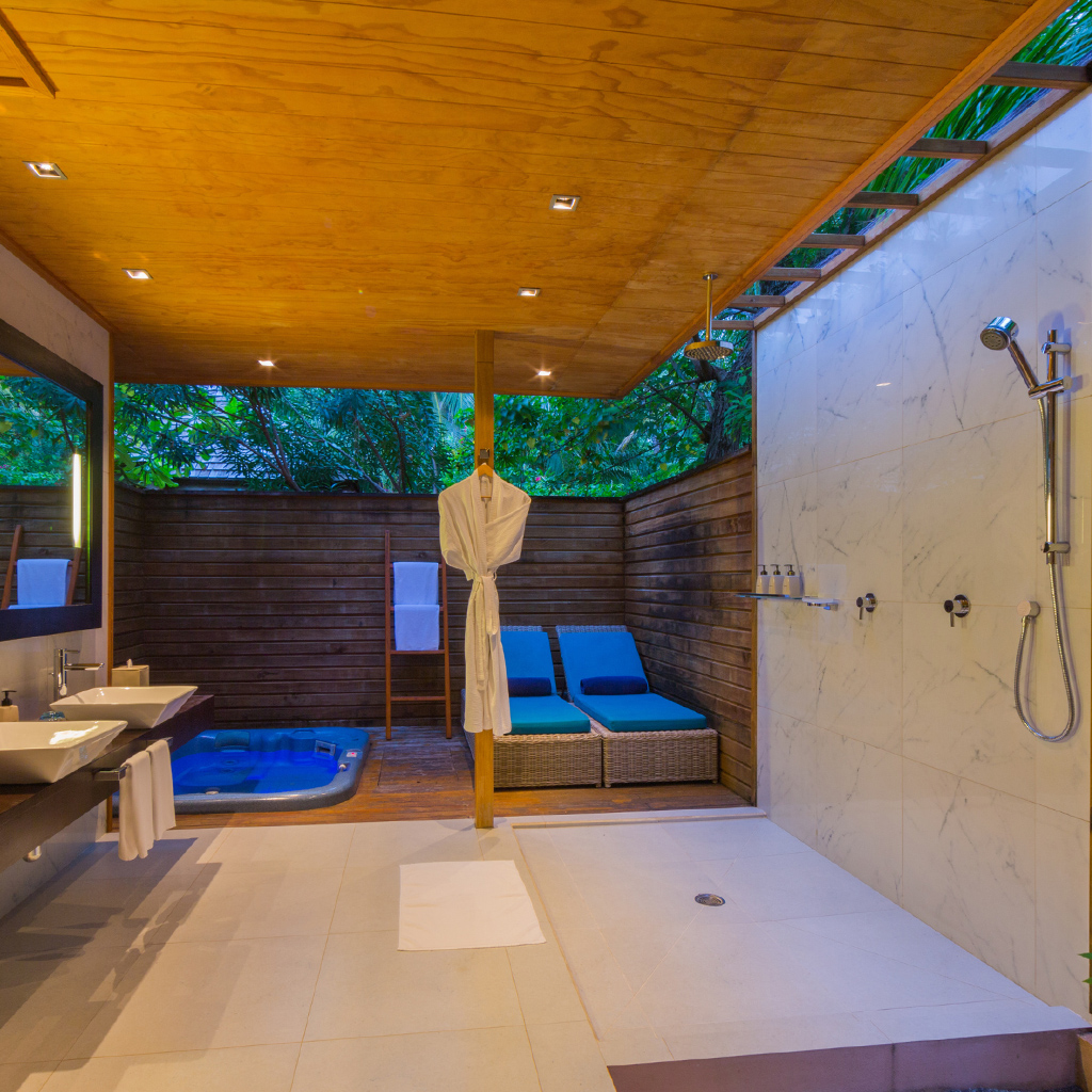 Jacuzzi Beach Villa at Veligandu Maldives