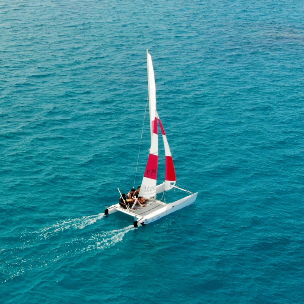 Catamarang at Veligandu Maldives