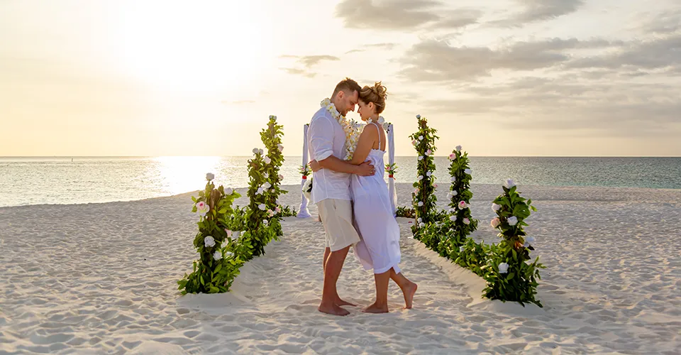 Wedding at the Veligandu Maldives Sandbank