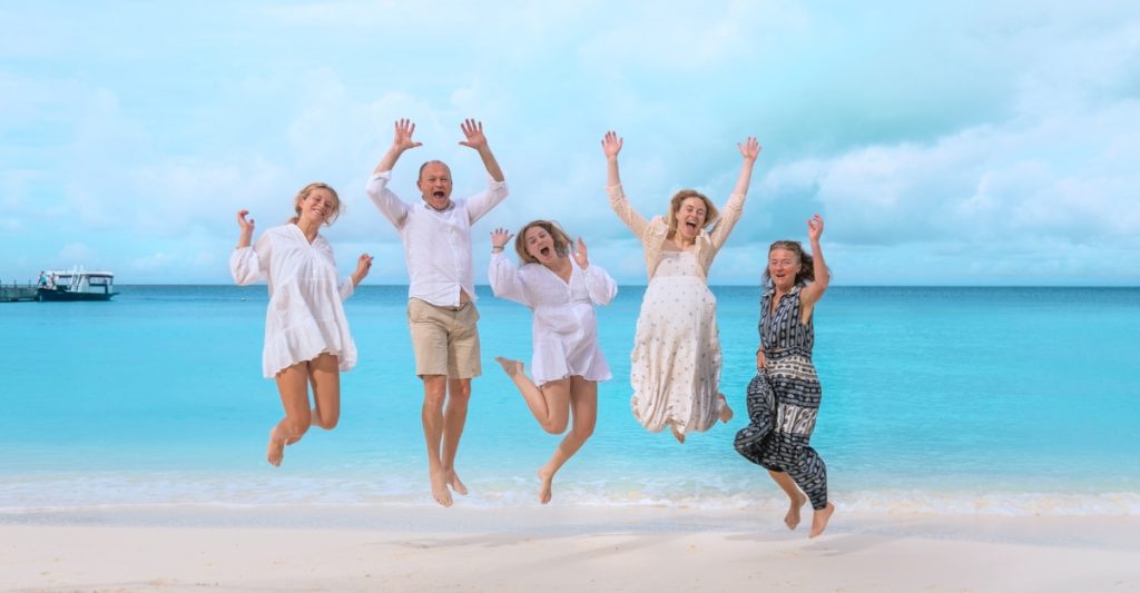 Family at Veligandu Beach