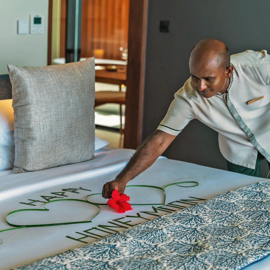 Bed Decoration at Veligandu Maldives