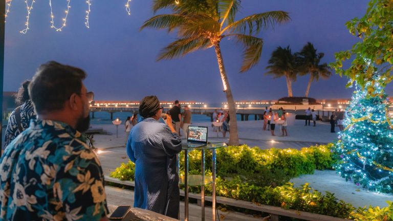 Holiday and festive season cocktails on the beach at Veligandu Maldives